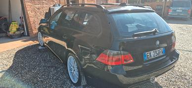 BMW 530d cat Touring Eletta. cambio manuale 