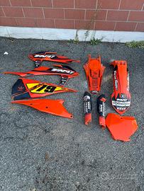 Plastiche ktm