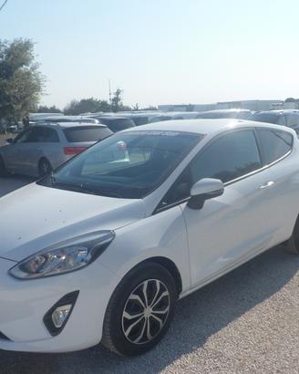 Ford Fiesta van