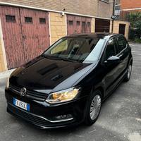 Volkswagen Polo 1.0MPI 75CV 5 porte - Neopatentati