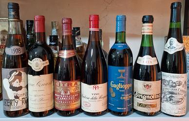 Bottiglie di vino da collezione
