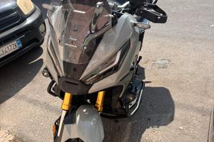 Honda x adv 2021