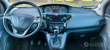 Lancia Ypsilon 0.9 TwinAir Silver 85cv 12/2012