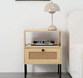 comodino con cassetto
