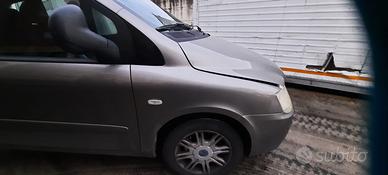 FIAT MULTIPLA 2008 - PARAFANGO DESTRO