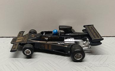 Slot car 1:32 polistil Lotus f1