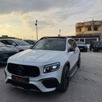MERCEDES-BENZ GLB 180 d Automatic Premium Night