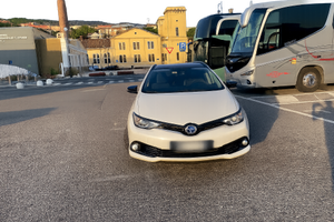 Toyota Auris Hybrid Touring Sport Black Edition