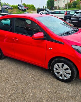 Peugeot 108 VTi 68 5 porte Allure TOP!