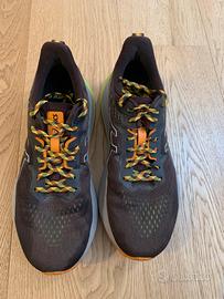 Scarpe running Asics GT2000, anti pronazione