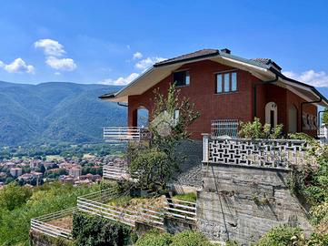 TRIFAMILIARE A CONDOVE