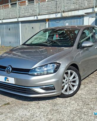 Volkswagen Golf 5 Porte Golf 5p 1.6 tdi Highline 1