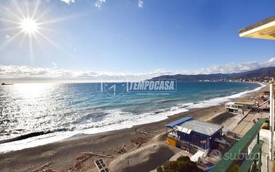 FORNACI - VIA CIMAROSA - FRONTE MARE