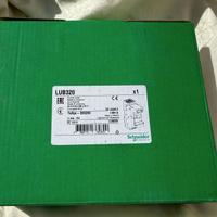 Unità base Schneider LUB320, 32A, senza morsetti
