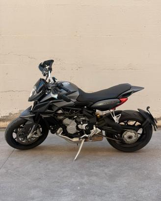 Mv agusta rivale 800 abs