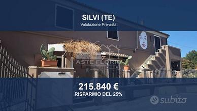 Immobile in asta di 280 m² con più di 5 locali a S
