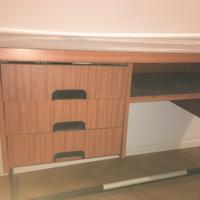 Scrivania svedese anni 70