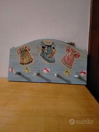 Appendi abiti da bambino, bambina