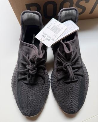 Yeezy Boost 350 V2 cinder/cinder/cinder