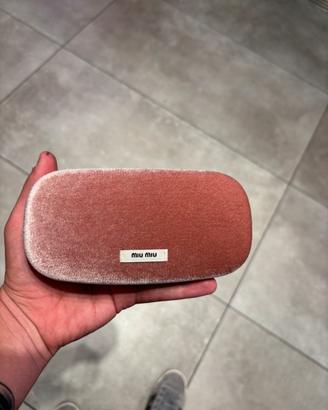Occhiali da sole miu miu