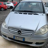 1000€