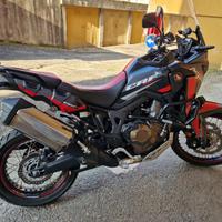 Honda Africa Twin CRF1000L cambio manuale