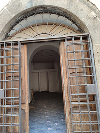 Locale commerciale C1 via Mazzini viterbo