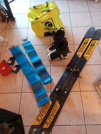 Sci alpinismo donna , scarpone,pelli e ramponi.