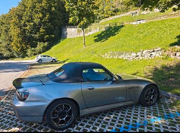 HONDA S2000 