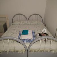 giro letto e comodino 