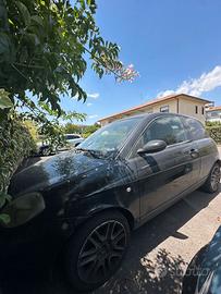 Lancia Ypsilon 1.3 Multijet 105 CV – Momo Design