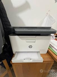 stampante multifunzione laser a colori HP