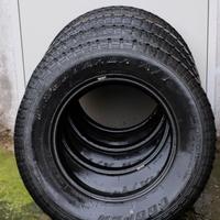 Set quattro Pneumatici A/T  195/80 r16