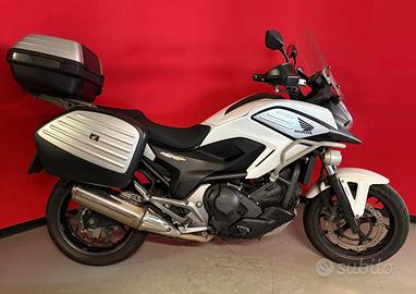 Honda NC 750 X TRAVEL EDITION DCT ABS
