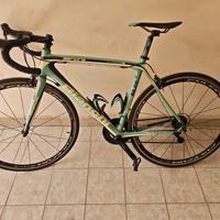 bici da corsa Bianchi 