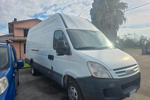 Iveco gran volume Furgone