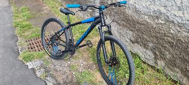 smp diablo 26 wheelie