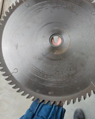 Disco al widia per legno 