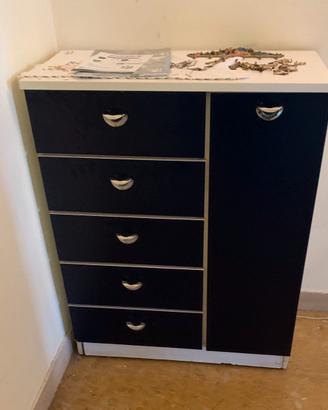 Mobiletto cassettiera con anta