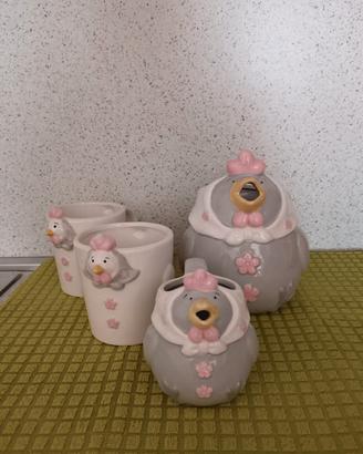 set teiera lattiera e due tazze a forma di gallina