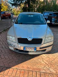 Skoda Octavia 1.9 tdi, cambio DSG