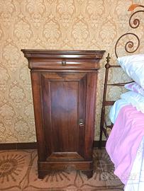 Comodino Cappuccino Vintage in legno di noce