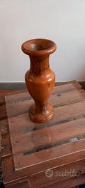 Vaso in legno di ulivo lavorazione artigianale 