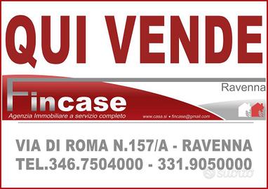 Attico / Mansarda di 220 m² con più di 5 locali e 