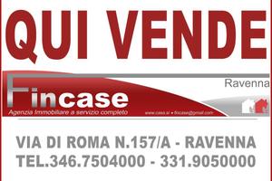 Attico / Mansarda di 220 m² con più di 5 locali e 