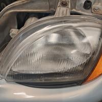 Faro anteriore destro FIAT 600 con freccia 