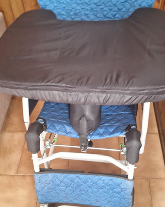 Sedia per infortunati alla colonna vertebrale