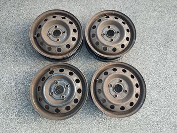 4 cerchi in ferro da 13 per Kia Picanto