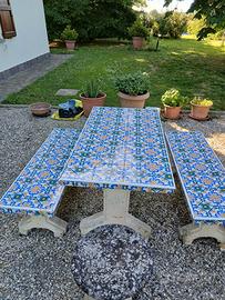 tavolo+panchine da giardino in cemento 