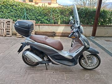 Piaggio Beverly 300 del 2018 PERFETTO !!! 